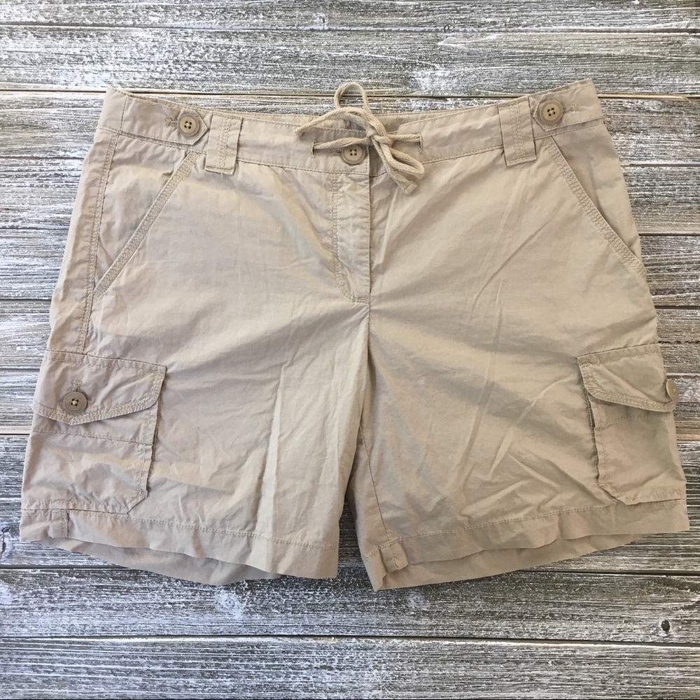 J. Crew Beige Shorts Size 6 Drawstring 6.5” inseam